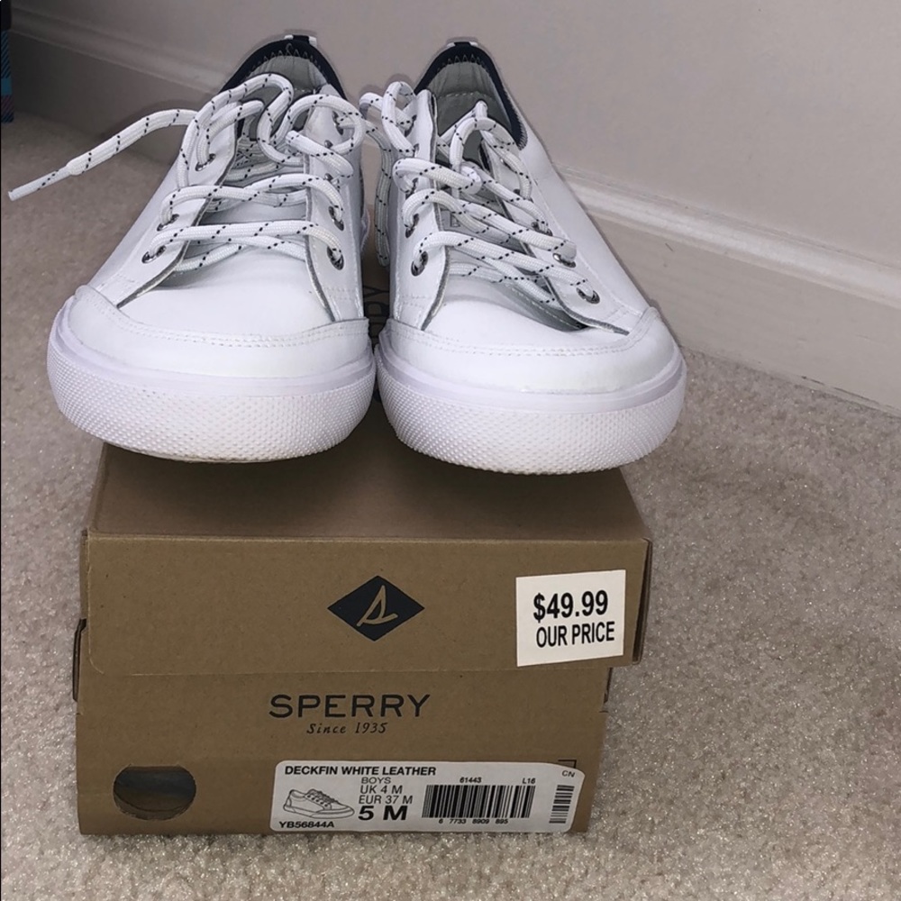 Sperry White and blue casual shoe